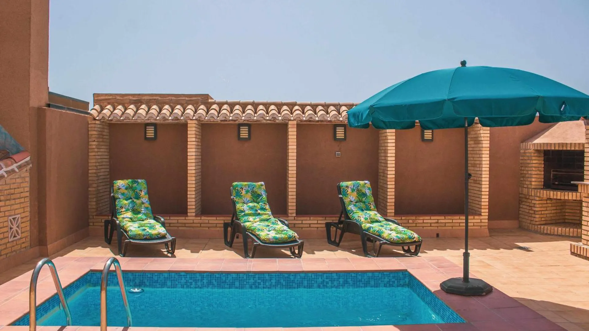 Nuevo Atico Con Piscina Privada Y Vistas Al Mar Apartment Fuengirola Spain