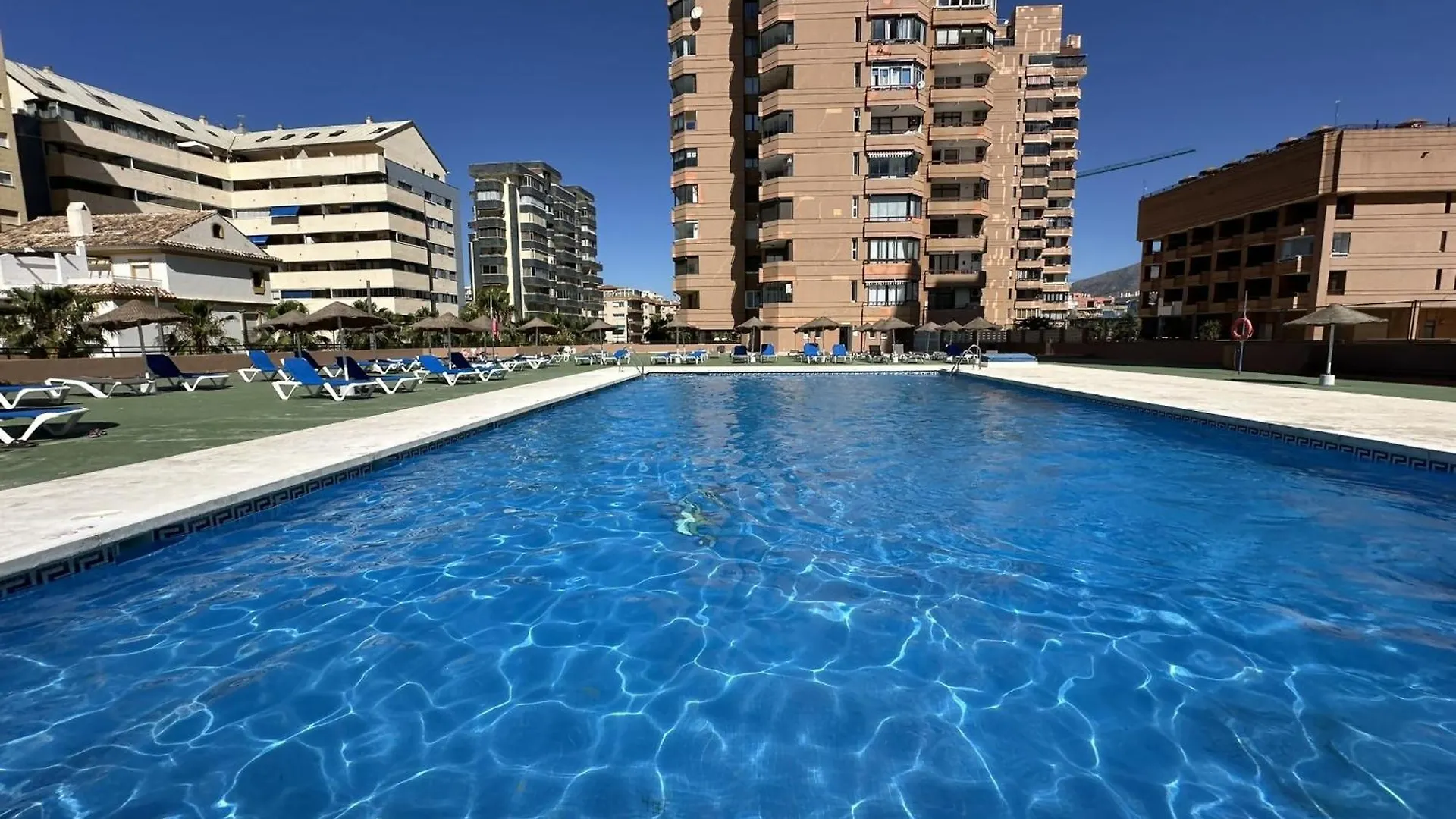 Nuevo Atico Con Piscina Privada Y Vistas Al Mar Apartment Fuengirola 0*,