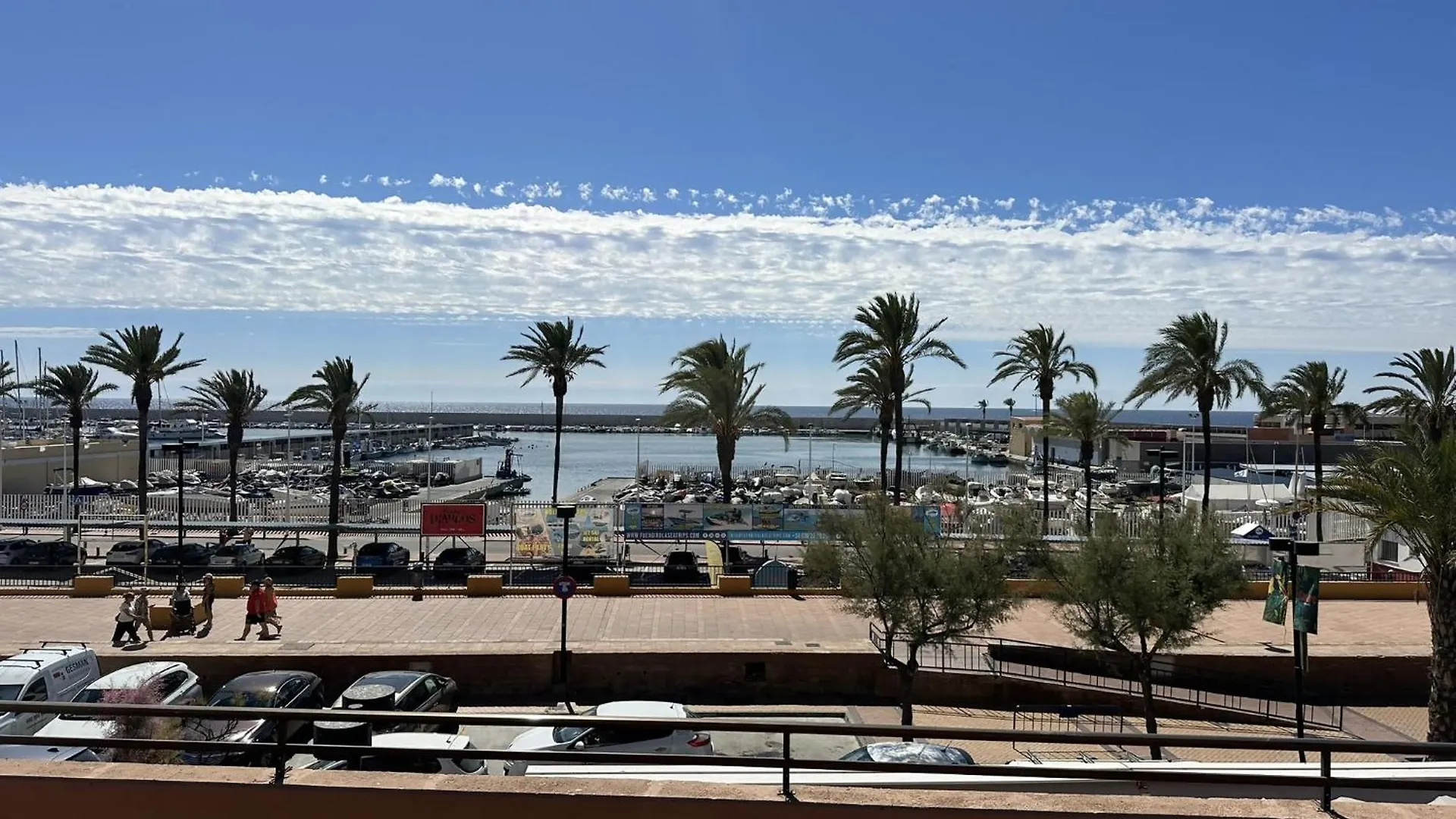Nuevo Atico Con Piscina Privada Y Vistas Al Mar Apartment Fuengirola Spain