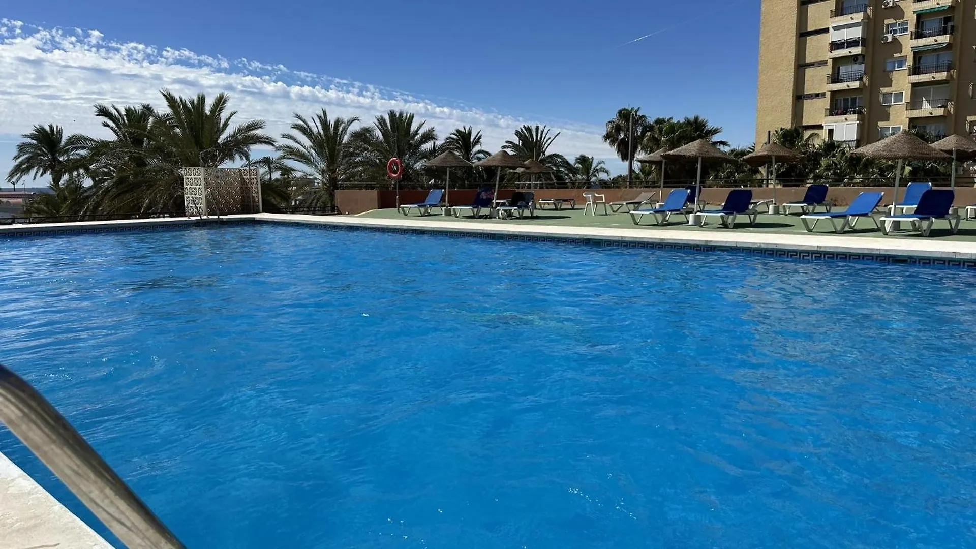 Nuevo Atico Con Piscina Privada Y Vistas Al Mar Apartment Fuengirola Spain