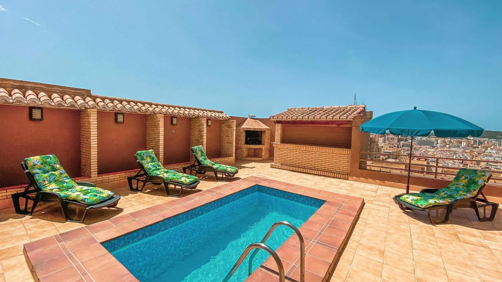 Nuevo Atico Con Piscina Privada Y Vistas Al Mar Apartment Fuengirola